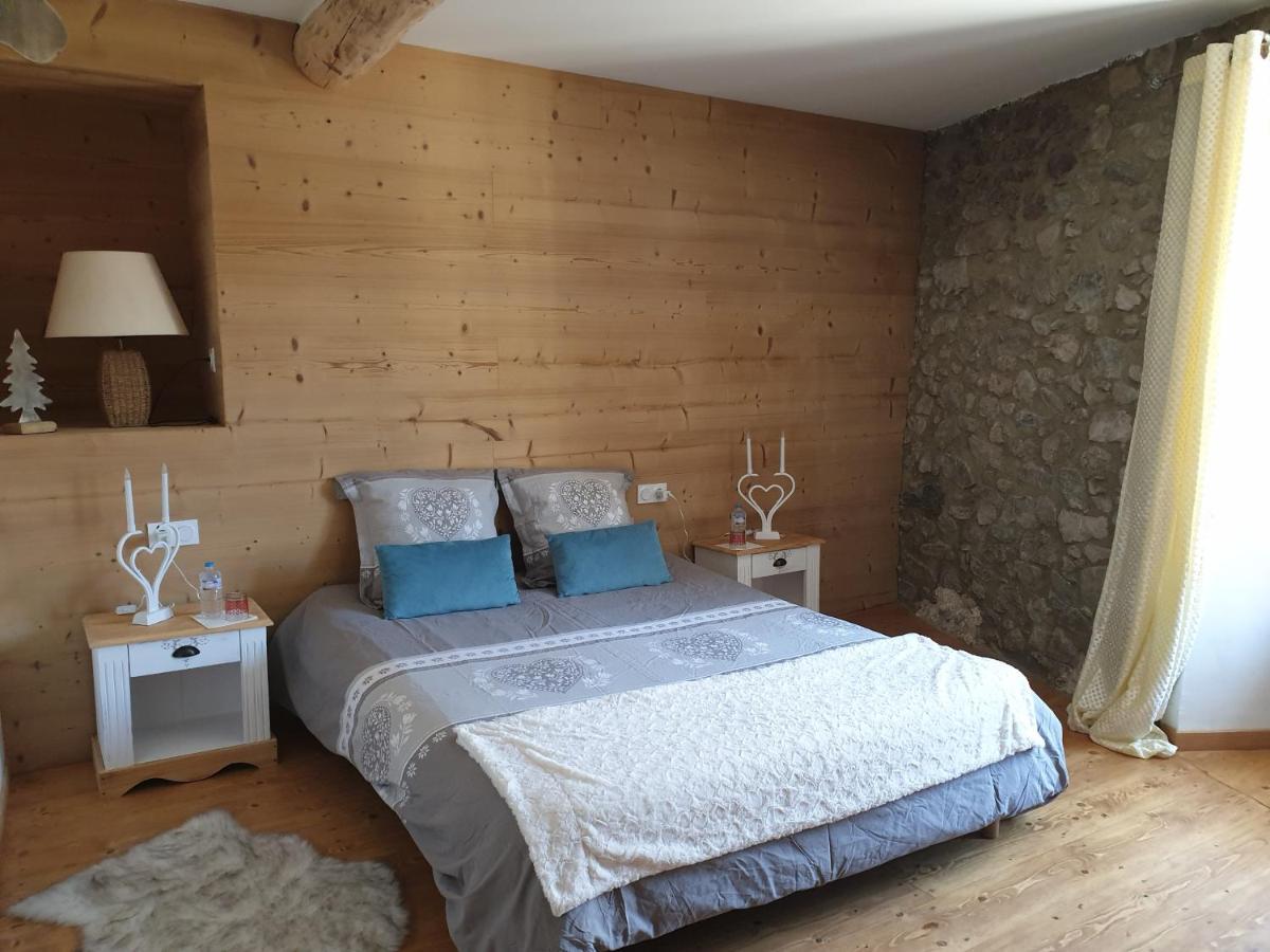 Hotel La Petite Chapelle Font-Romeu-Odeillo-Via Exteriér fotografie